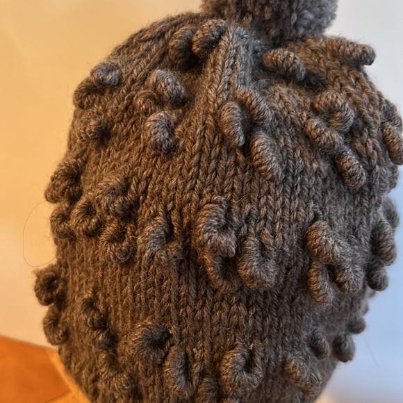 100% wool brand new hand made - Picture 3 of 3